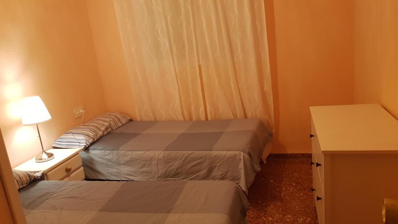 Ferienwohnung Disponible En Abril-Wifi-3Hab, 6 Pers, -Piscina, Aire Acondi-Parking Opcionable Extra Benidorm Exterior foto