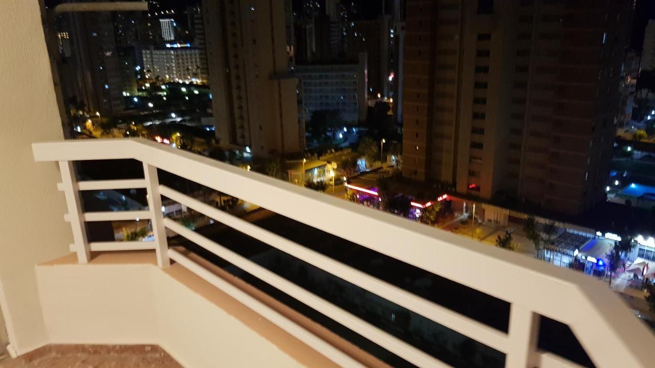 Ferienwohnung Disponible En Abril-Wifi-3Hab, 6 Pers, -Piscina, Aire Acondi-Parking Opcionable Extra Benidorm Exterior foto