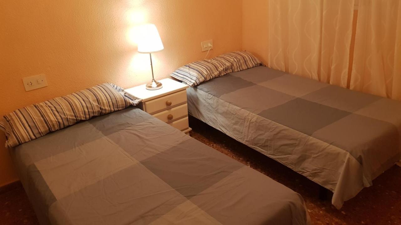 Ferienwohnung Disponible En Abril-Wifi-3Hab, 6 Pers, -Piscina, Aire Acondi-Parking Opcionable Extra Benidorm Exterior foto