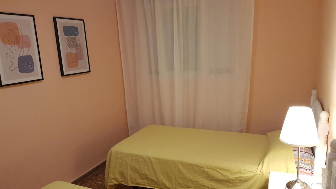 Ferienwohnung Disponible En Abril-Wifi-3Hab, 6 Pers, -Piscina, Aire Acondi-Parking Opcionable Extra Benidorm Exterior foto