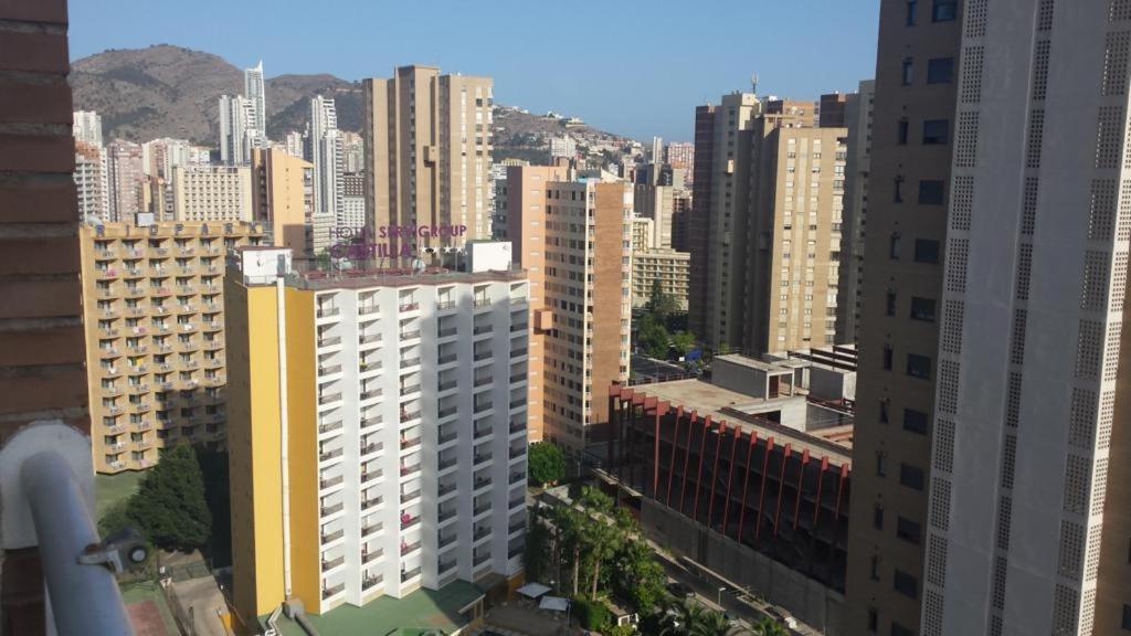 Ferienwohnung Disponible En Abril-Wifi-3Hab, 6 Pers, -Piscina, Aire Acondi-Parking Opcionable Extra Benidorm Exterior foto