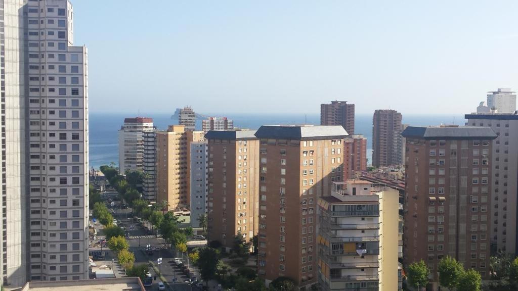 Ferienwohnung Disponible En Abril-Wifi-3Hab, 6 Pers, -Piscina, Aire Acondi-Parking Opcionable Extra Benidorm Exterior foto